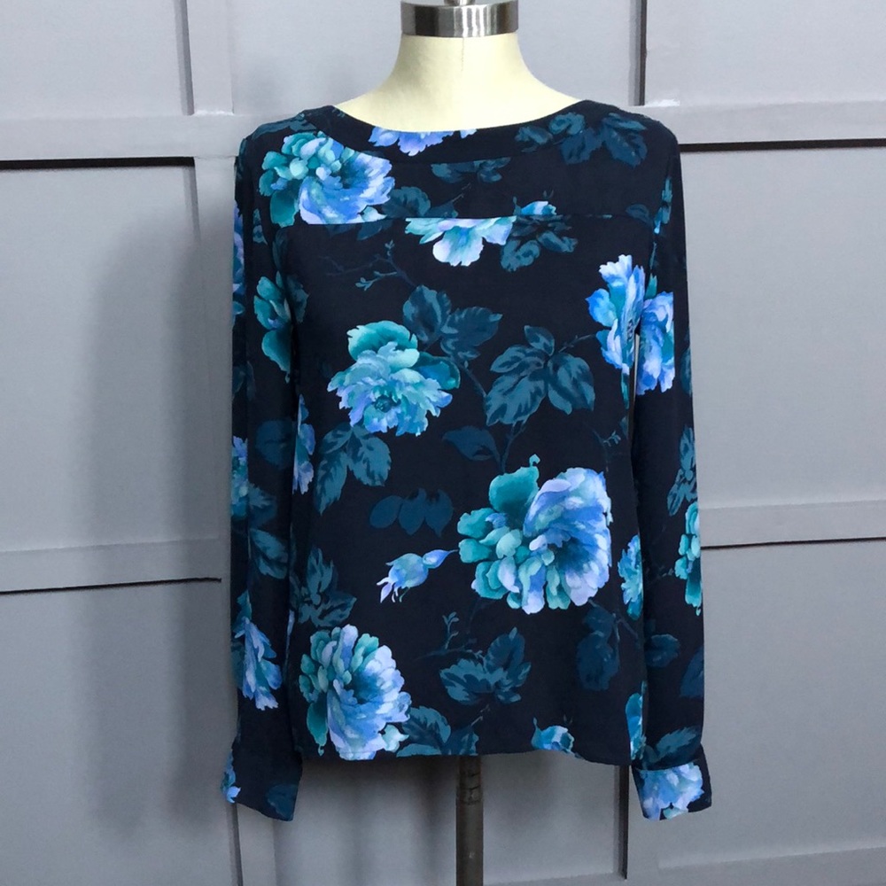 LOFT blouse sz XS